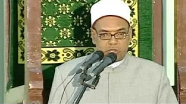 العواري: الحج يمثل عبادة تجسد تضامن المسلمين وتلاحمهم العواري: الحج يمثل عبادة تجسد تضامن المسلمين وتلاحمهم
