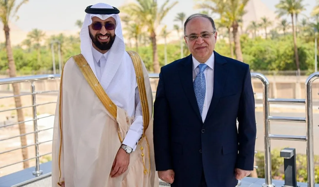 الغمرواي: الوصول إلى نسبة اكتفاء ذاتي تبلغ 91% في تلبية احتياجات السوق المحلي من الأدوية والتصدير إلى 147 دولة الغمرواي: الوصول إلى نسبة اكتفاء ذاتي تبلغ 91% في تلبية احتياجات السوق المحلي من الأدوية والتصدير إلى 147 دولة