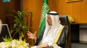 الفالح يجتمع مع قادة هيئة تطوير جدة