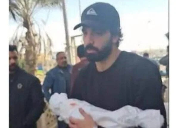 «القصة انتهت بشكل مفاجئ».. حازم إيهاب يشارك تفاصيل وفاة طفله الأول. «القصة انتهت بشكل مفاجئ».. حازم إيهاب يشارك تفاصيل وفاة طفله الأول.