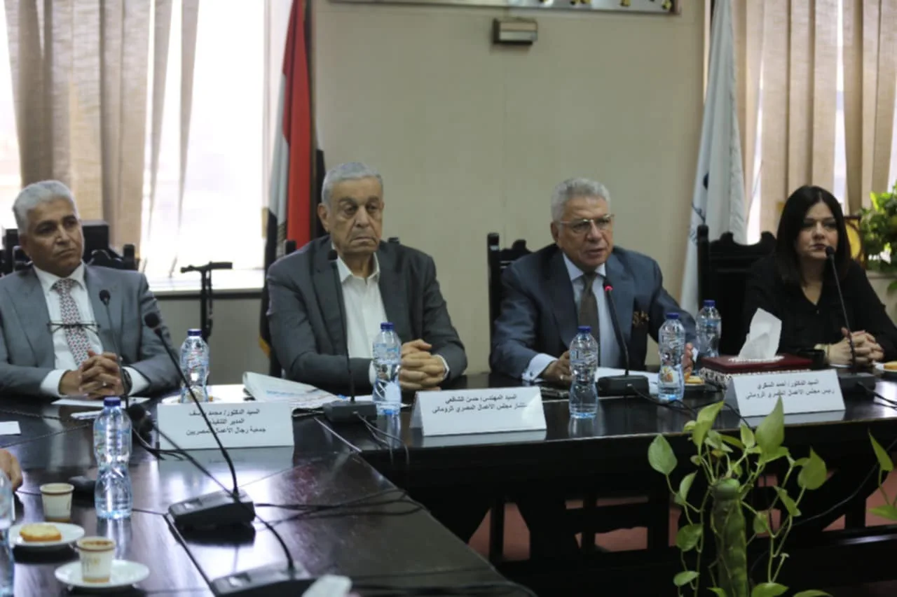 القطاع المصري الروماني يهدف إلى رفع حجم التبادل التجاري إلى 1.5 مليار دولار بحلول عام 2025 القطاع المصري الروماني يهدف إلى رفع حجم التبادل التجاري إلى 1.5 مليار دولار بحلول عام 2025