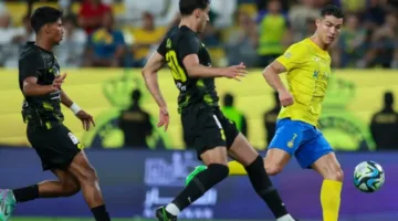 القنوات الناقلة لـ بث مباشر مباراة النصر والاتحاد اليوم في كلاسيكو الدوري السعودي 2024/2025