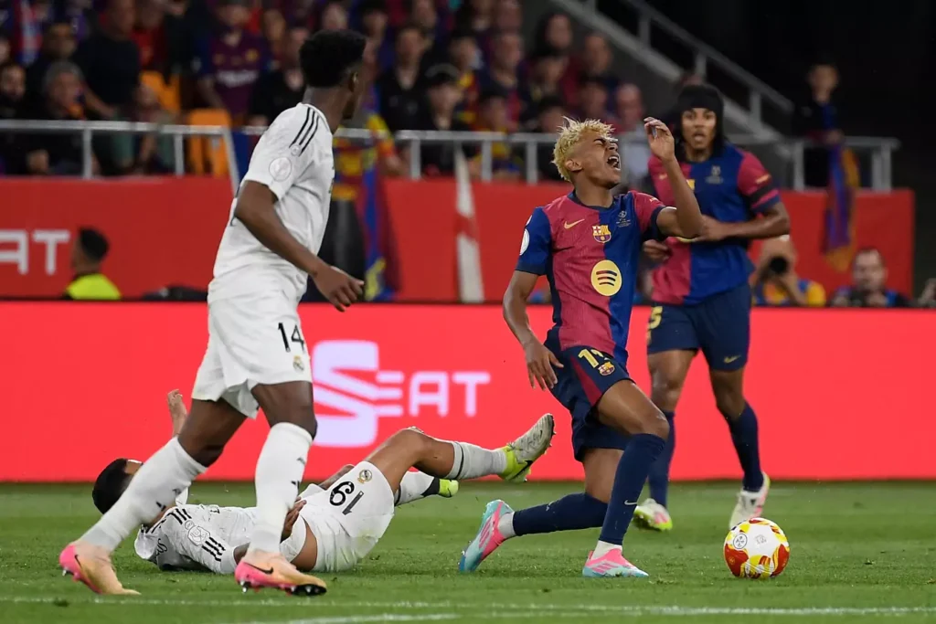 القنوات الناقلة لمباراة برشلونة ضد ريال مدريد بالجولة 35 في الدوري الإسباني