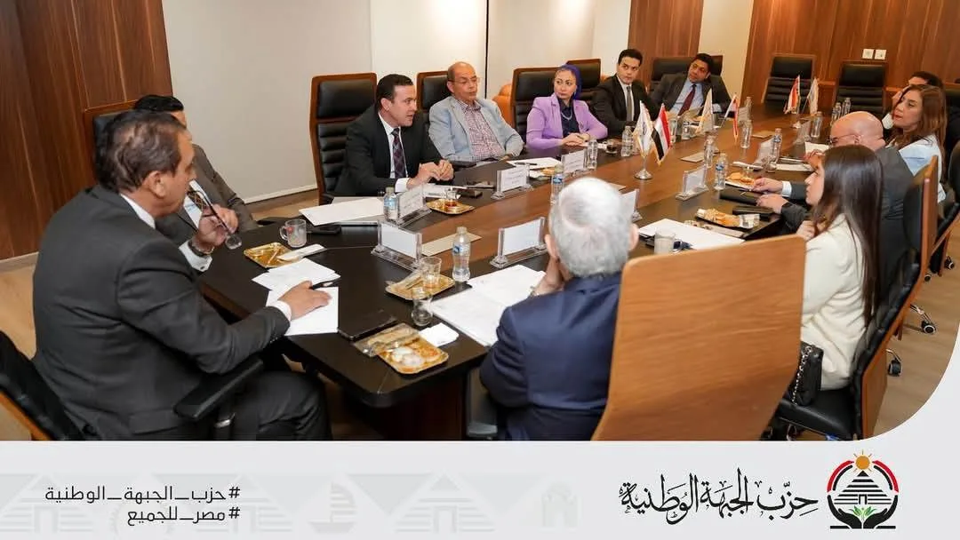 اللجنة الفنية في الجبهة الوطنية تعقد أول اجتماع لها وتعلن عن اكتمال تشكيلها وتوزيع مهام رؤساء الأقسام اللجنة الفنية في الجبهة الوطنية تعقد أول اجتماع لها وتعلن عن اكتمال تشكيلها وتوزيع مهام رؤساء الأقسام
