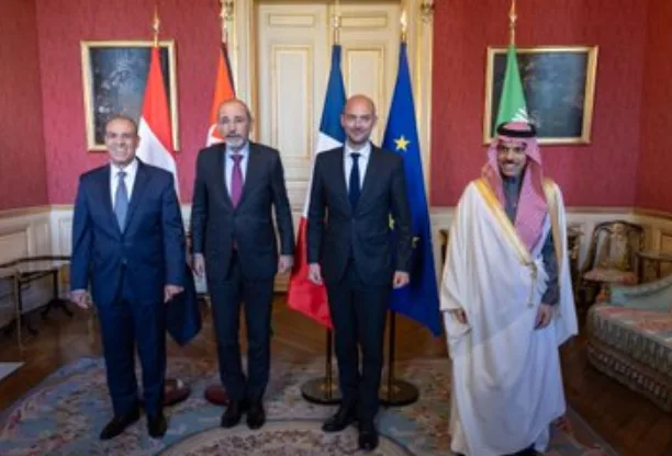 اللجنة الوزارية المعنية بغزة برئاسة وزير الخارجية تجتمع مع نظيره الفرنسي اللجنة الوزارية المعنية بغزة برئاسة وزير الخارجية تجتمع مع نظيره الفرنسي