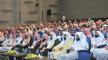 اللقاء بين السند ومنسوبي هيئة الأمر بالمعروف خلال موسم الحج