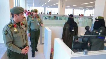 اللواء المربع يزور جوازات البطحاء الحدودية