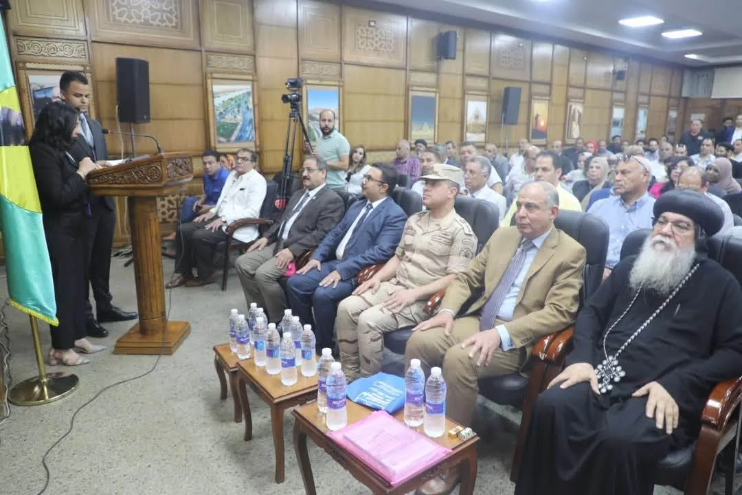 اللواء كدواني يشارك في المؤتمر العلمي الخامس: المنيا، شاهد حي على حضارة مصر – صور اللواء كدواني يشارك في المؤتمر العلمي الخامس: المنيا، شاهد حي على حضارة مصر – صور
