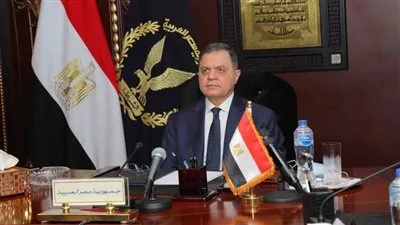 اللواء محمود توفيق: قائد أمني بارز أعاد تعزيز الثقة بين الشعب والدولة. اللواء محمود توفيق: قائد أمني بارز أعاد تعزيز الثقة بين الشعب والدولة.