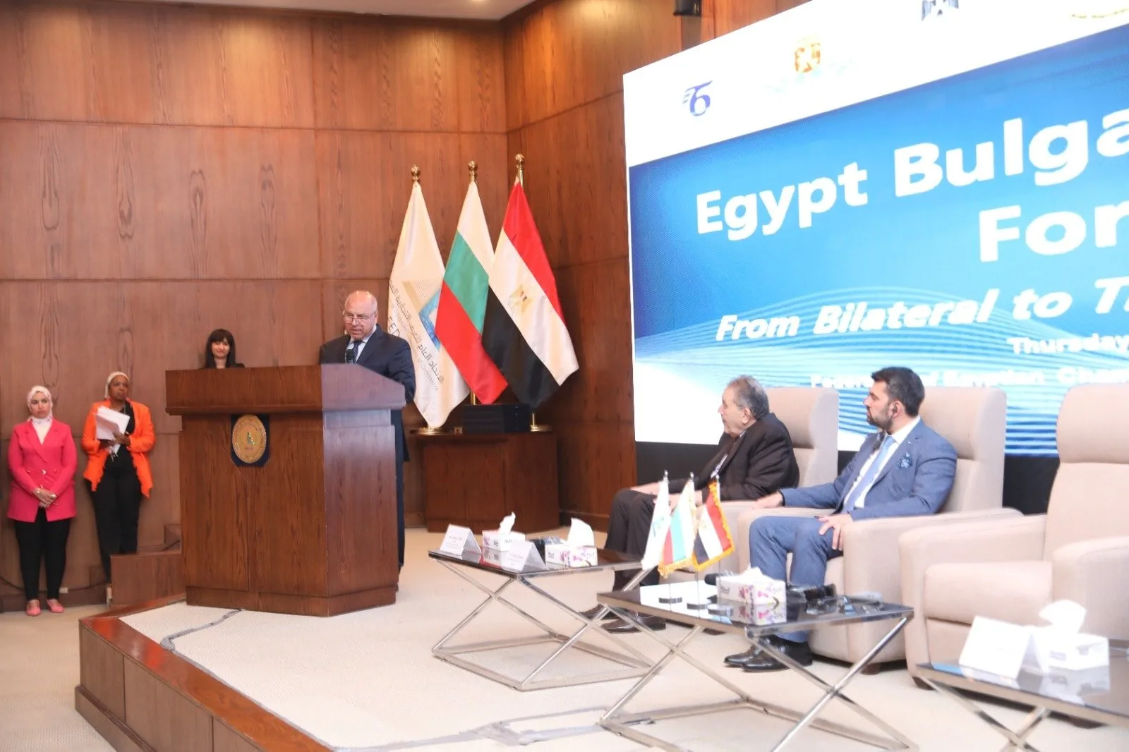 المؤتمر: مدينة مستقبل مصر الصناعية كخطوة استراتيجية لتوطين التكنولوجيا وتعزيز الإنتاج المحلي المؤتمر: مدينة مستقبل مصر الصناعية كخطوة استراتيجية لتوطين التكنولوجيا وتعزيز الإنتاج المحلي
