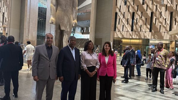 المتحف المصري الكبير يستقبل رئيس جمهورية أنجولا وقرينته (صور)