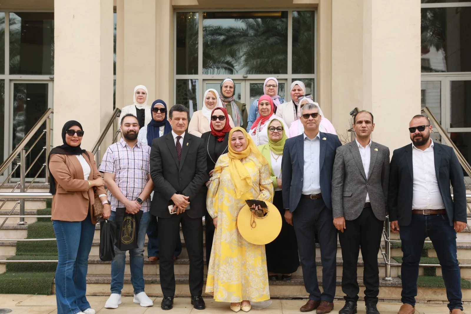 المجلس العربي لسيدات الأعمال ينسق جولة في مركز الأزهر العالمي للفتوى الإلكترونية المجلس العربي لسيدات الأعمال ينسق جولة في مركز الأزهر العالمي للفتوى الإلكترونية