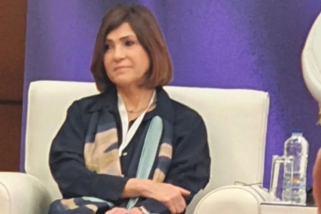 المجلس القومي للمرأة يشارك في جلسة حوارية حول “التواصل الأسري وأمان المجتمع” المجلس القومي للمرأة يشارك في جلسة حوارية حول “التواصل الأسري وأمان المجتمع”