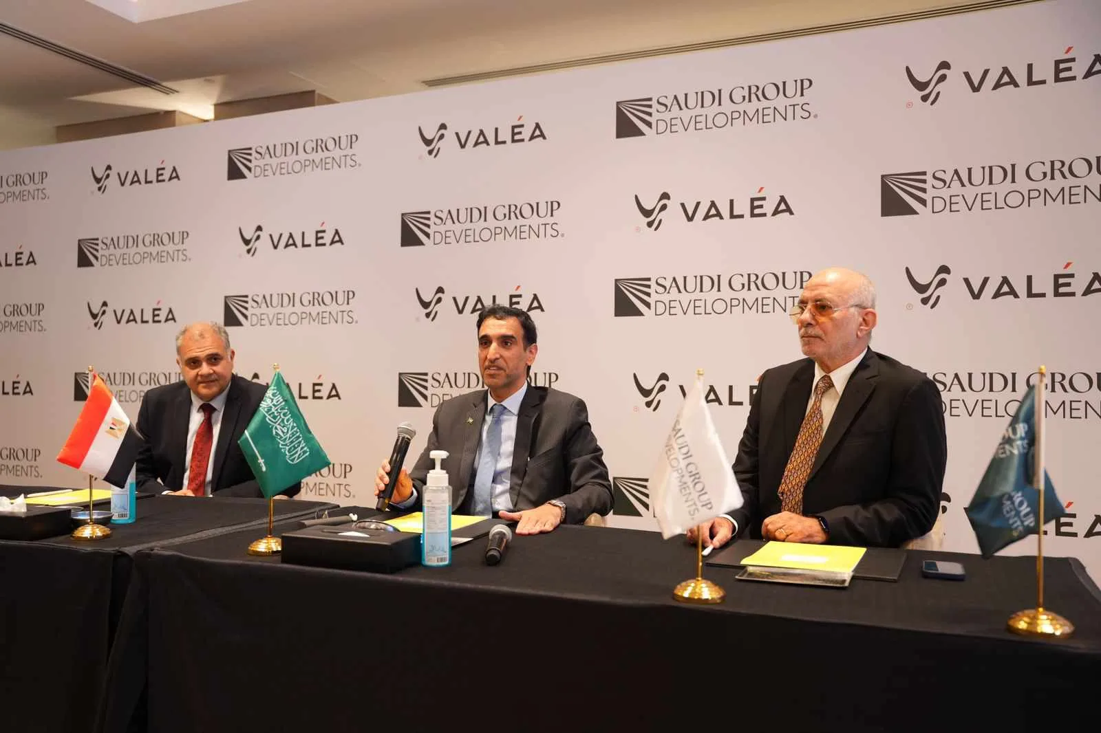 “المجموعة السعودية” تدشن مشروع “فاليا” في مدينة الشيخ زايد باستثمارات تبلغ 3 مليارات جنيه “المجموعة السعودية” تدشن مشروع “فاليا” في مدينة الشيخ زايد باستثمارات تبلغ 3 مليارات جنيه