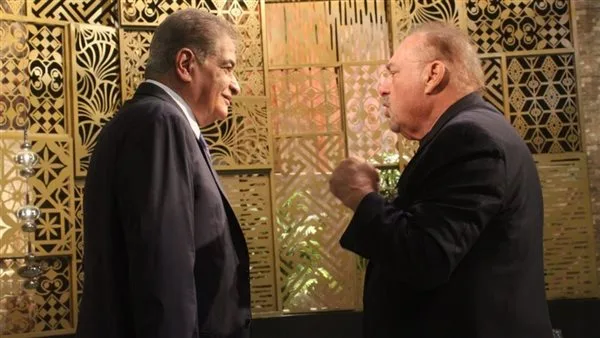 المخرج الأمريكي ليزلي جريف يكشف كواليس تصوير «التحقيق مع الرئيس» في مصر