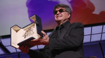 المخرج الإيراني جعفر بناهي يفوز بجائزة السعفة الذهبية في مهرجان كان السينمائي