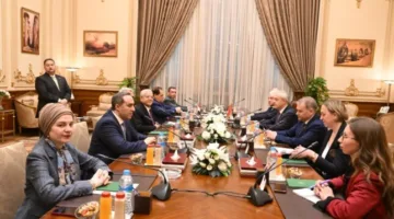 المستشار حنفي جبالي يجتمع برئيس الجمعية الوطنية في بيلاروسيا