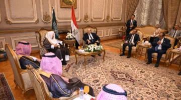 المستشار عبدالرازق يرحب برئيس مجلس الشورى السعودي