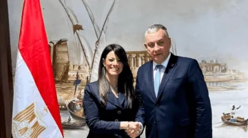 المشاط تناقش مع المفوض الأوروبي سبل تنفيذ المرحلة الثانية من آلية دعم الاقتصاد الكلي
