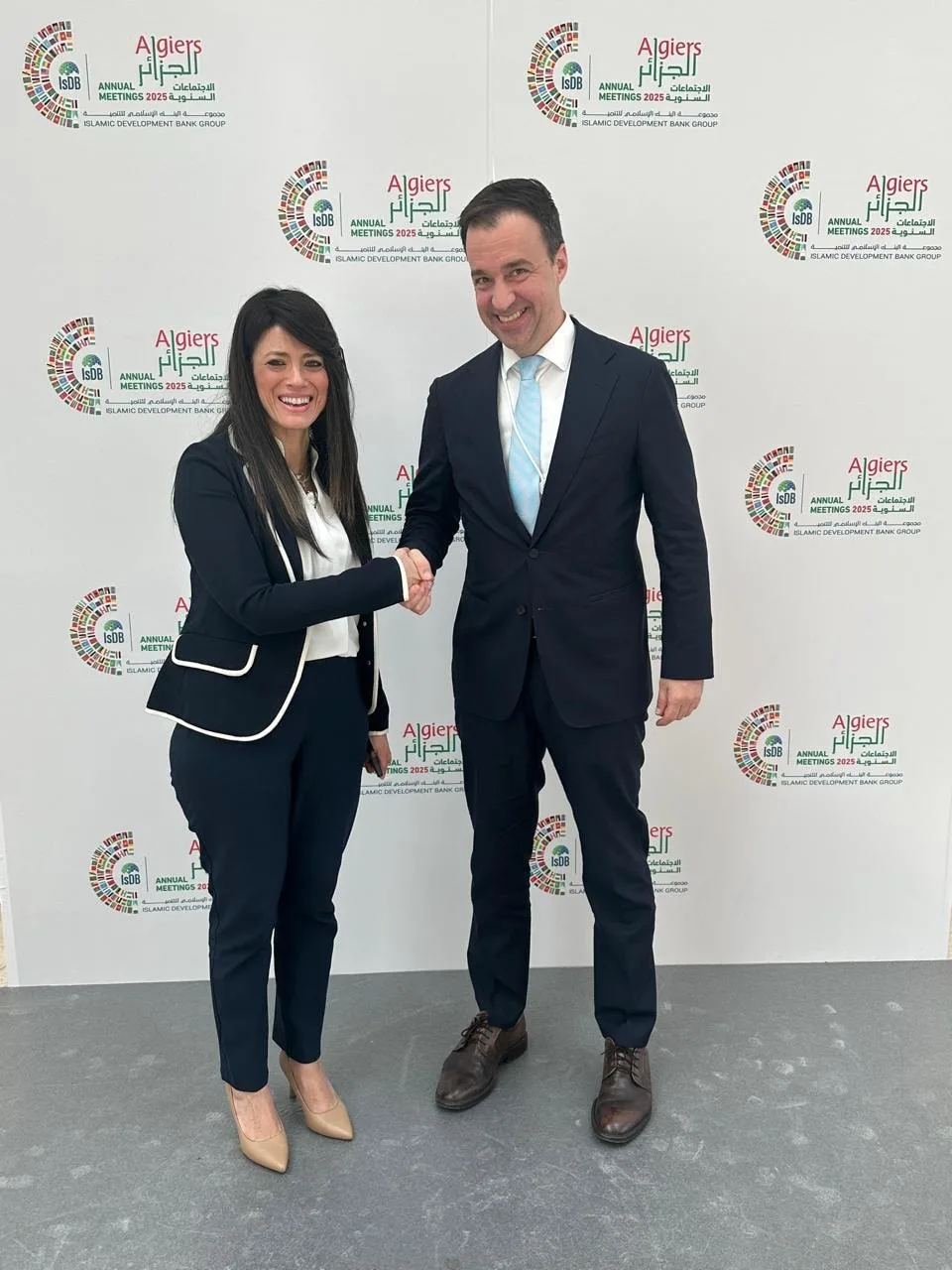 المشاط: قريباً سيتم إطلاق أكاديمية “شباب بلد” لتطوير مهارات الشباب وتزويدهم بالمعرفة. المشاط: قريباً سيتم إطلاق أكاديمية “شباب بلد” لتطوير مهارات الشباب وتزويدهم بالمعرفة.