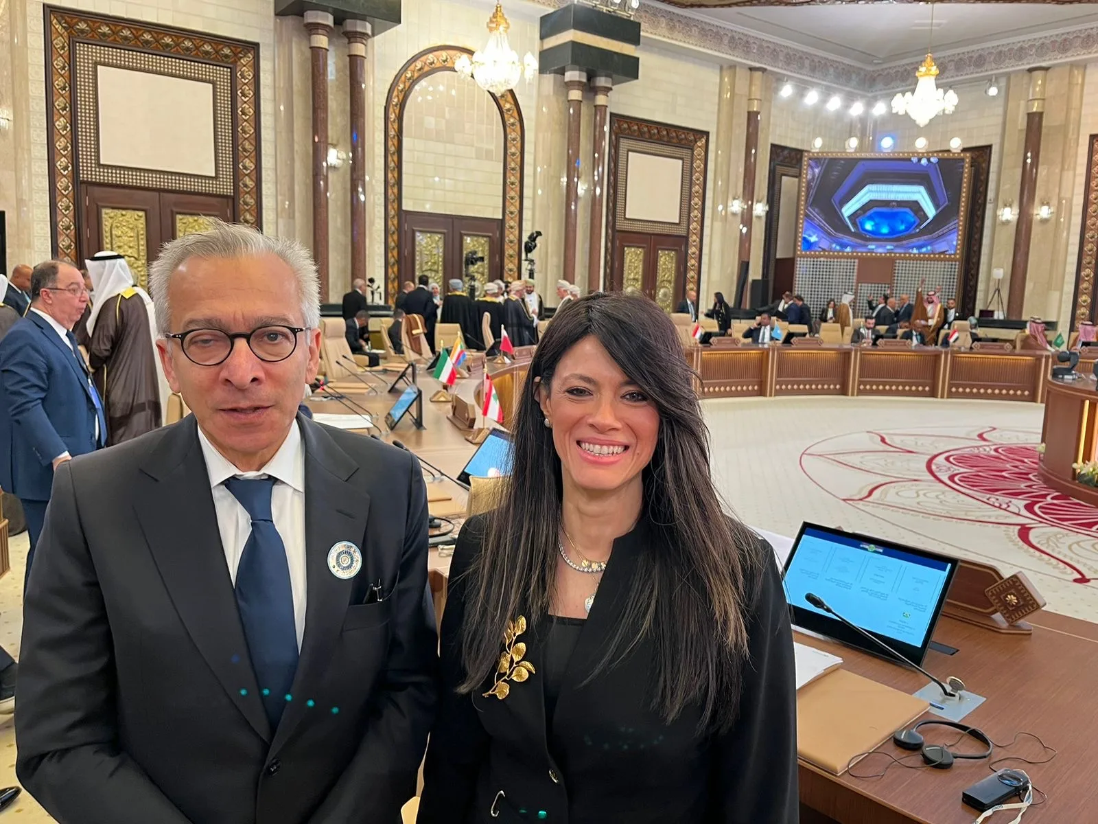 المشاط ووزير الاقتصاد اللبناني يناقشان تحضيرات الاجتماع العاشر للجنة العليا المشتركة بين البلدين المشاط ووزير الاقتصاد اللبناني يناقشان تحضيرات الاجتماع العاشر للجنة العليا المشتركة بين البلدين