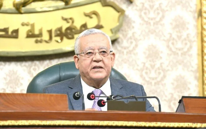 المصادقة على قوانين الفتوى الشرعية وممارسة الصيدلة: ملخص لجلسات البرلمان خلال الأسبوع المصادقة على قوانين الفتوى الشرعية وممارسة الصيدلة: ملخص لجلسات البرلمان خلال الأسبوع