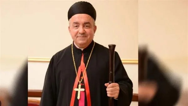 المطران شيحان يقود قداس المناولة الاحتفالية للأطفال في البطريركية المارونية بمصر الجديدة المطران شيحان يقود قداس المناولة الاحتفالية للأطفال في البطريركية المارونية بمصر الجديدة