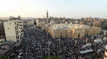 المعهد القومي للبحوث الفلكية في مصر يعلن عن موعد أول أيام عيد الأضحى