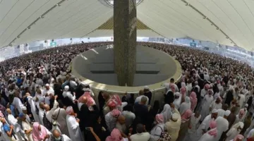 المفتي السابق: يجوز للضعفاء والمرضى والنساء التوكيل في رمي الجمرات.. فيديو