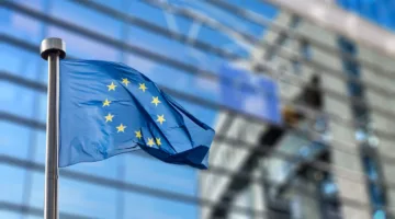 المفوضية الأوروبية تقلص توقعات النمو في منطقة اليورو نتيجة النزاع التجاري