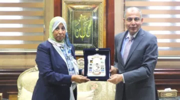 المنيا تبدأ إجراءات التقنين.. المحافظ ورئيس المساحة يسهلان الأمور للمواطنين