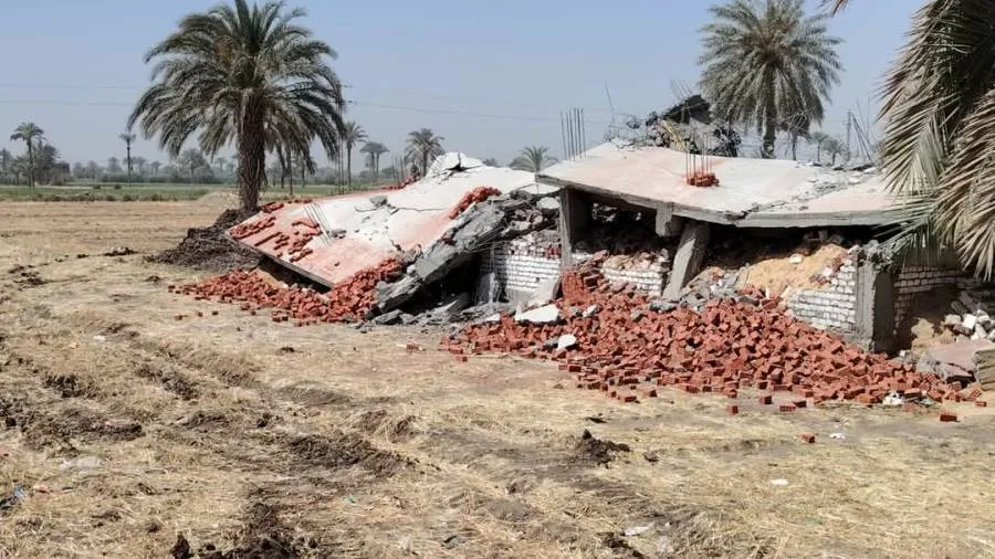 الموجة الـ26: إلغاء 66 حالة اعتداء على الأراضي الزراعية وممتلكات الدولة والبناء غير القانوني في المنيا الموجة الـ26: إلغاء 66 حالة اعتداء على الأراضي الزراعية وممتلكات الدولة والبناء غير القانوني في المنيا