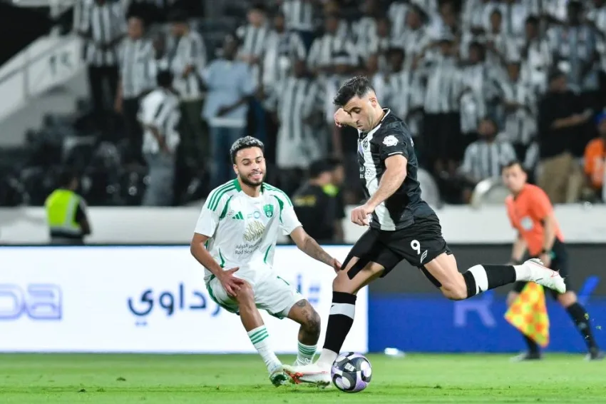 النخبة تخسر بثلاثية ضد الشباب