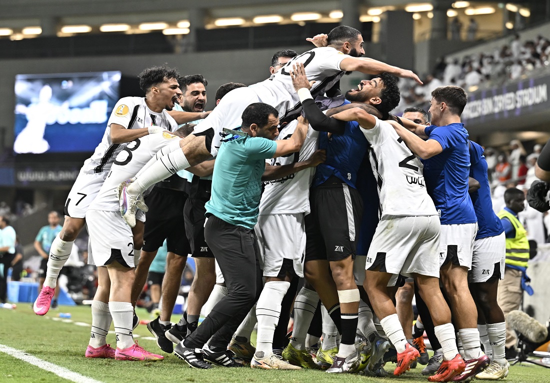 النصر ينافس 3 أندية إماراتية على ضم مدافع الجزيرة