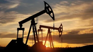 النفط على وشك تسجيل خسائر أسبوعية تتجاوز 2%