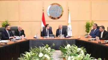 النقل تستكشف تعزيز تصنيع الحافلات الكهربائية بالتعاون مع السويد