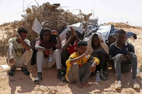 النيجر تستضيف 4 آلاف مهاجر تم ترحيلهم من الجزائر “لتفادي أزمة إنسانية” النيجر تستضيف 4 آلاف مهاجر تم ترحيلهم من الجزائر “لتفادي أزمة إنسانية”