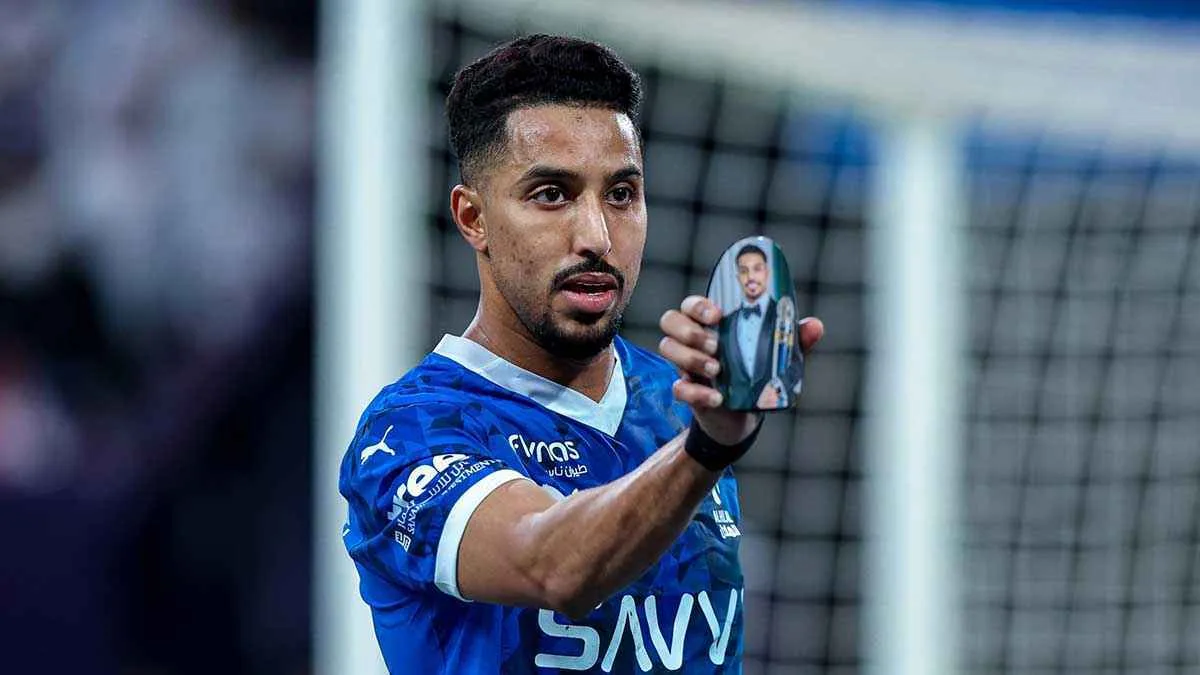 الهلال السعودي يمدد عقد الدوسري حتى عام 2027 الهلال السعودي يمدد عقد الدوسري حتى عام 2027