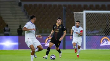 الهلال ينتزع تعادلًا مثيرًا من الوحدة في الدوري السعودي