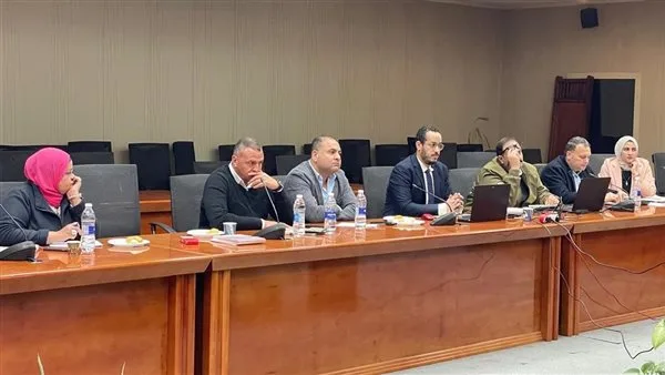 الهيئة التصديرية للأثاث تستكشف الاستراتيجيات العالمية وتعمل على جذب وفود المشترين الهيئة التصديرية للأثاث تستكشف الاستراتيجيات العالمية وتعمل على جذب وفود المشترين