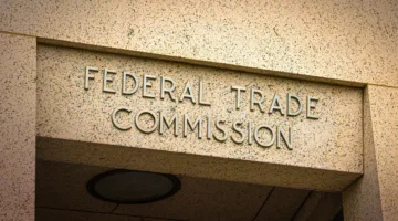 الهيئة الفيدرالية للتجارة في الولايات المتحدة تعتزم تقليص حجم طاقمها الوظيفي بينما تواصل جهودها في مكافحة الاحتكار.