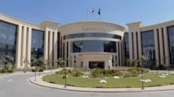 الواقع حول احتجاز محامين في قسم شرطة في القاهرة
