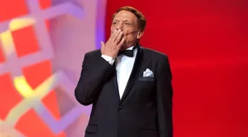 الوثائقية تعلن عرض فيلم رحلة عادل إمام قريباً