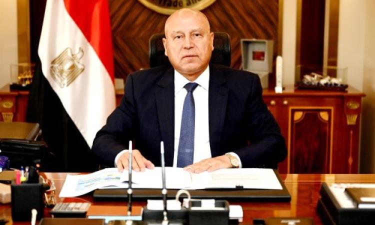 الوزير: التعاون مع شركة سيمنز يمثل شراكة حقيقية في نقل التكنولوجيا والتدريب