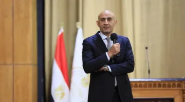 الوزير يدعم المعلمين بقرار مهم: زيادة سن التقديم لمسابقة المعلمين إلى 45 عامًا.. فتح باب التقديم في يونيو القادم.
