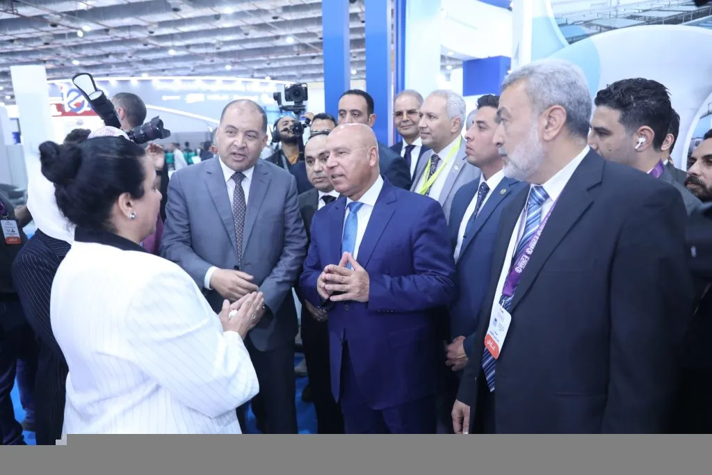 الوزير يفتتح معرض ومؤتمر التبريد والتكييف وتدفئة الهواء