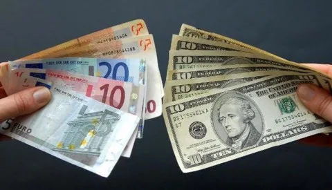 اليورو واليوان في تنافس مع الدولار: من سيكون الرائد في التجارة العالمية؟ اليورو واليوان في تنافس مع الدولار: من سيكون الرائد في التجارة العالمية؟
