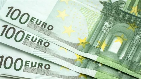 اليورو يخسر 0.1% بسبب قوة الدولار