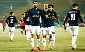 اليوم.. سيراميكا يواجه بتروجت في مباراة الإياب من ربع نهائي كأس العاصمة المصرية. اليوم.. سيراميكا يواجه بتروجت في مباراة الإياب من ربع نهائي كأس العاصمة المصرية.