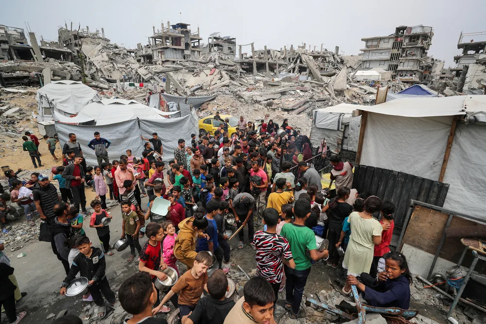 اليونيسف: مقتل وإصابة أكثر من 50 ألف طفل فلسطيني منذ بداية العدوان الإسرائيلي في أكتوبر 2023 اليونيسف: مقتل وإصابة أكثر من 50 ألف طفل فلسطيني منذ بداية العدوان الإسرائيلي في أكتوبر 2023
